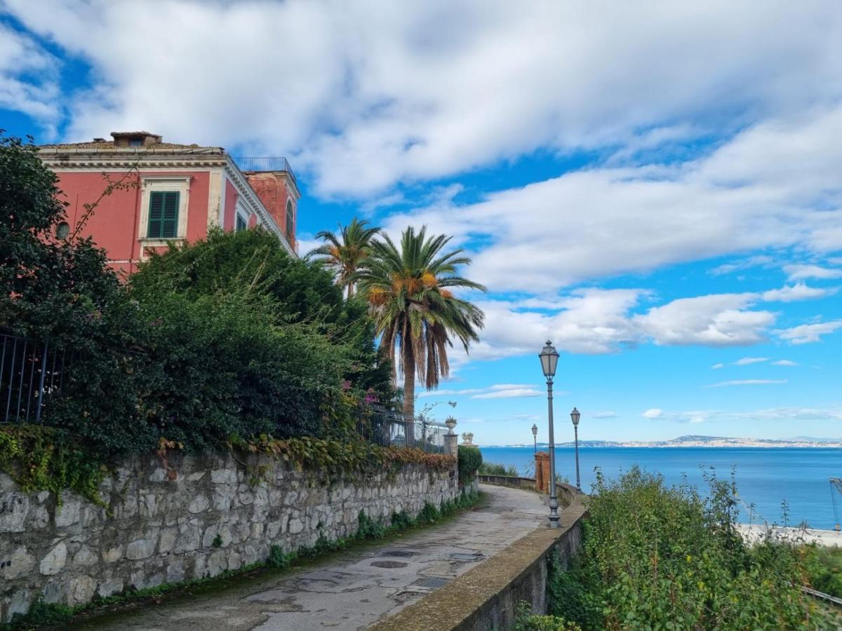 Relais Al Castello Bed and Breakfast Castellammare di Stabia Εξωτερικό φωτογραφία